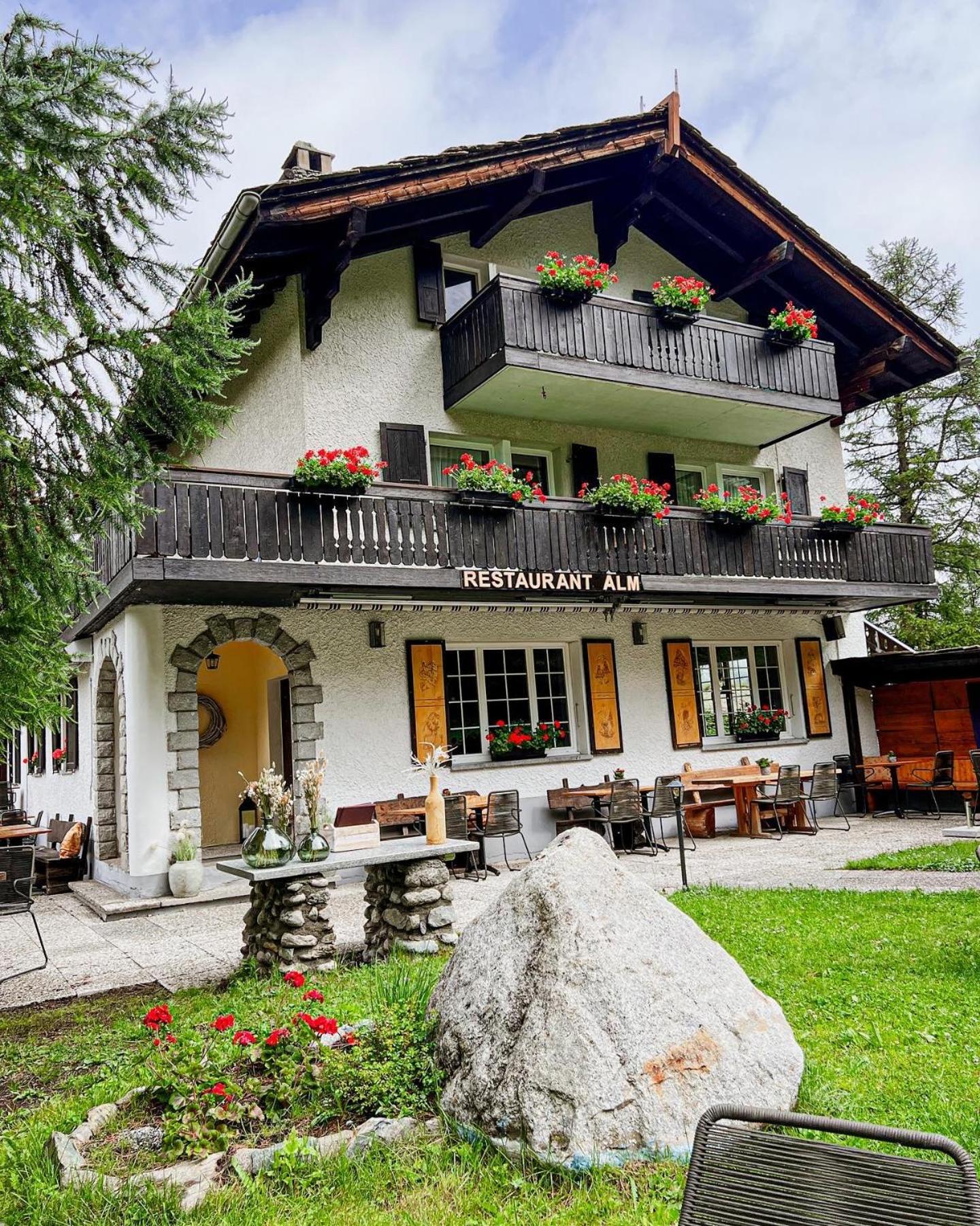 Chalet Alm Zermatt Buitenkant foto